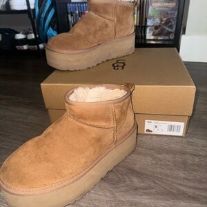 Ugg Platform Ultra Mini Chestnut Size 8